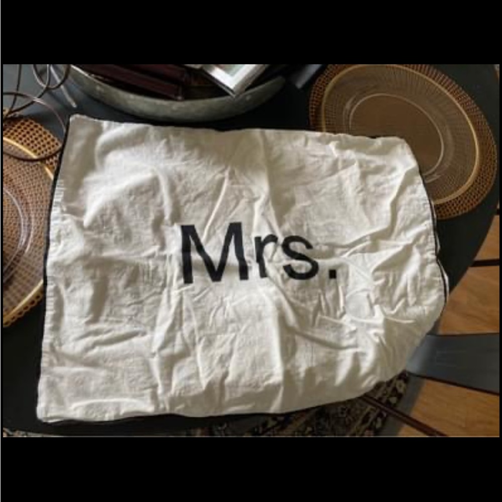 Queen size pillowcase covers